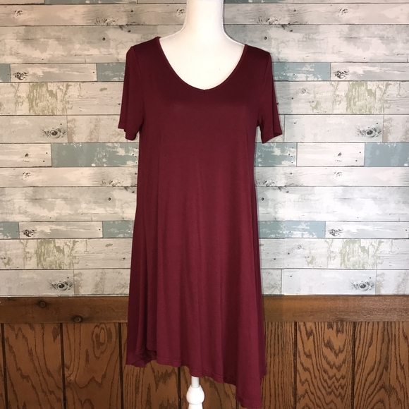 unbranded Dresses & Skirts - Maroon fall dress/ tunic size Large 00198